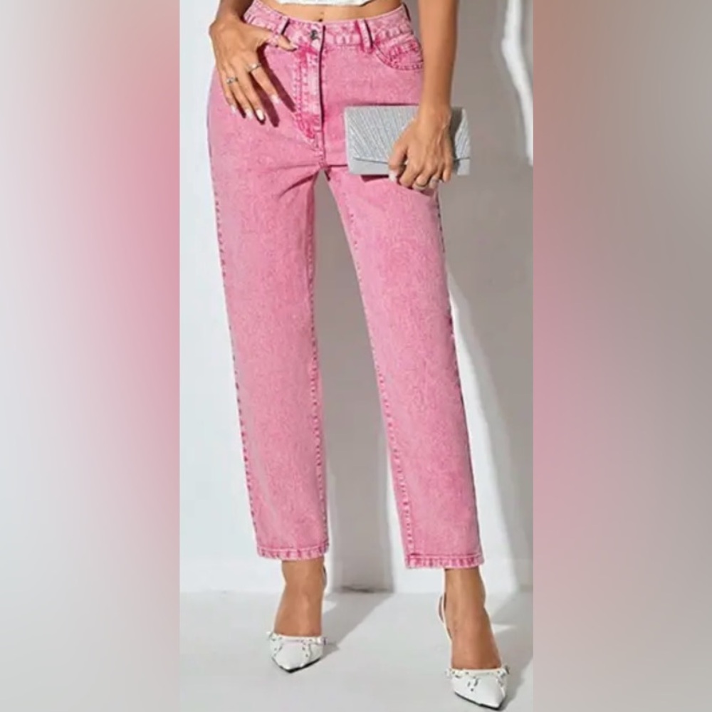 Pink Wash Straight Denim Mom Jeans | 30” Waist | 29” Inseam | NWT - Picture 3 of 7